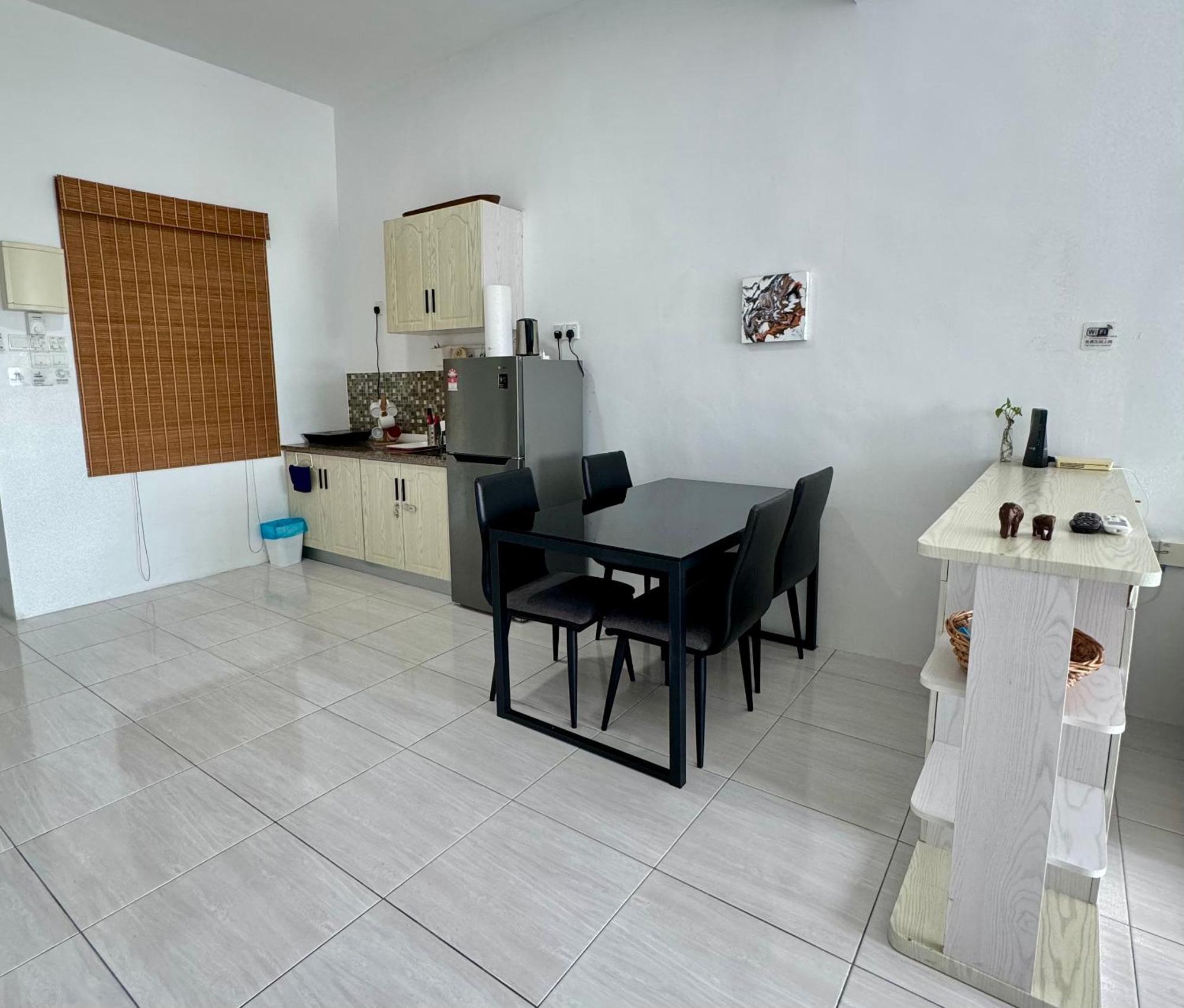 Full Moon Apartment Kuah Exterior photo